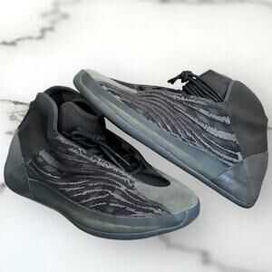 ADIDAS YEEZY Quantum Onyx Black SIZE 19 Sneakers Gorpcore Kidcore Basketball